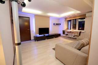 Апартаменты Inn Home Apartments - Ocean Plaza area Киев Апартаменты с 1 спальней - ул. Большая Васильковская, 136-1