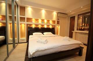Апартаменты Inn Home Apartments - Ocean Plaza area Киев Апартаменты с 1 спальней - ул. Большая Васильковская, 136-2