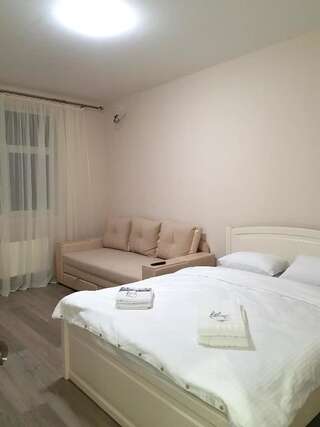 Апартаменты Inn Home Apartments - Ocean Plaza area Киев Апартаменты с балконом - ул. Барбюса, 51/1a-5