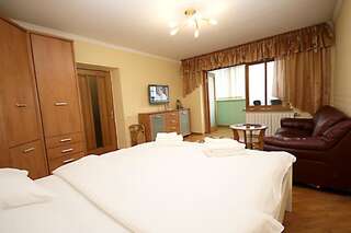 Апартаменты Inn Home Apartments - Ocean Plaza area Киев Апартаменты с 2 спальнями - ул. Антоновича, 165-1